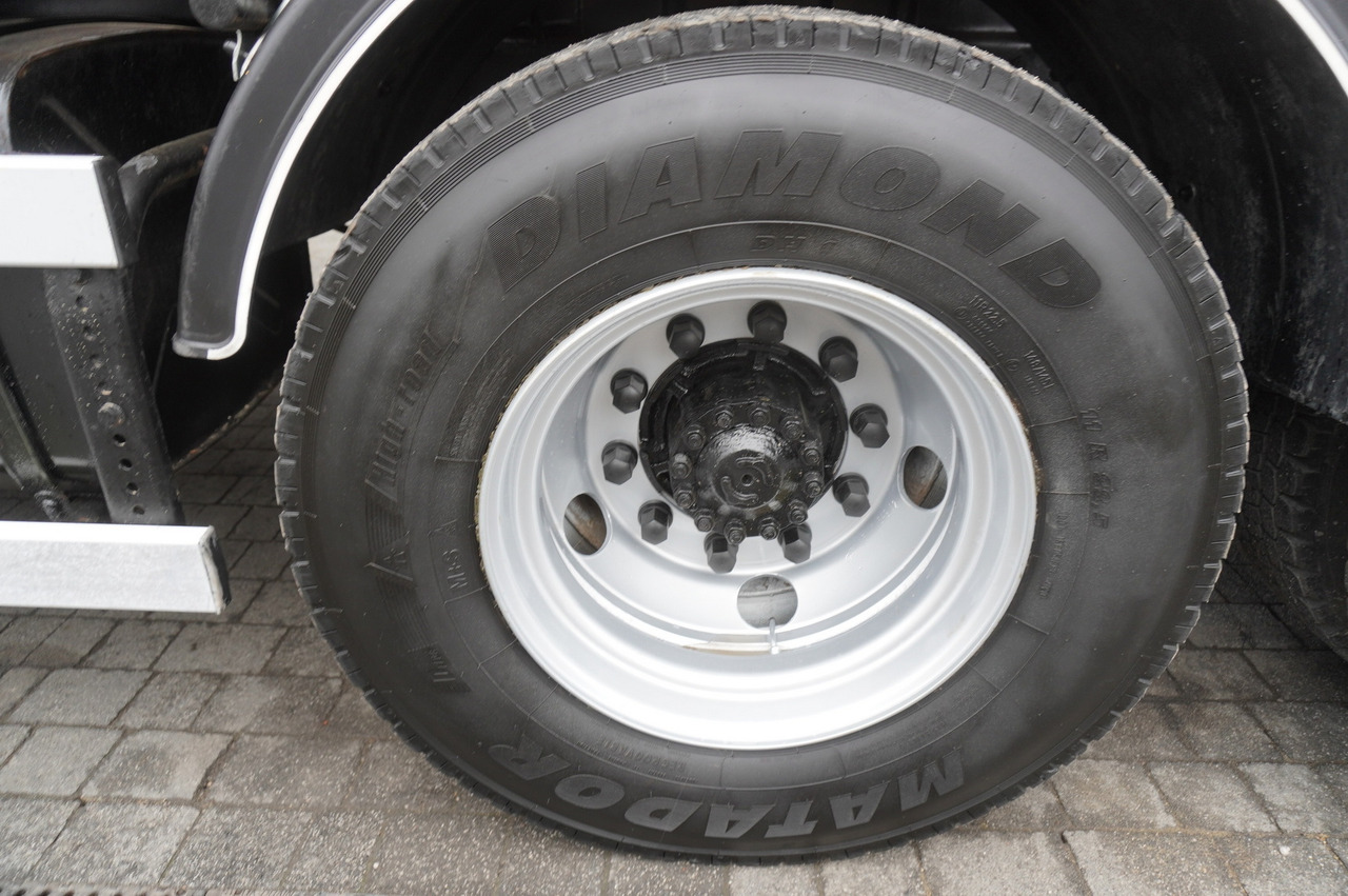 Tovornjak prekucnik, Tovornjak z dvigalom KAMAZ T2530 E5 6×4 / 3-sided tipper: slika 17