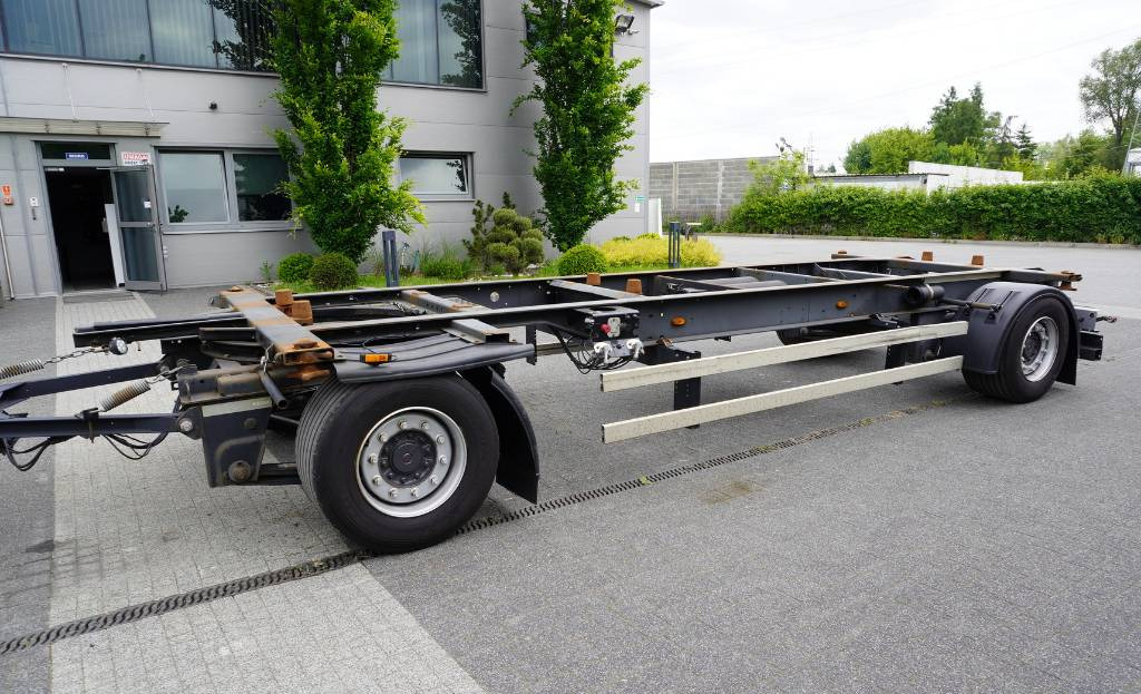 KOGEL BDF Low Deck Mega trailer - Kontejnerska prikolica/ Prikolica z zamenljivim tovoriščem: slika 1 KOGEL BDF Low Deck Mega trailer - Kontejnerska prikolica/ Prikolica z zamenljivim tovoriščem: slika 1