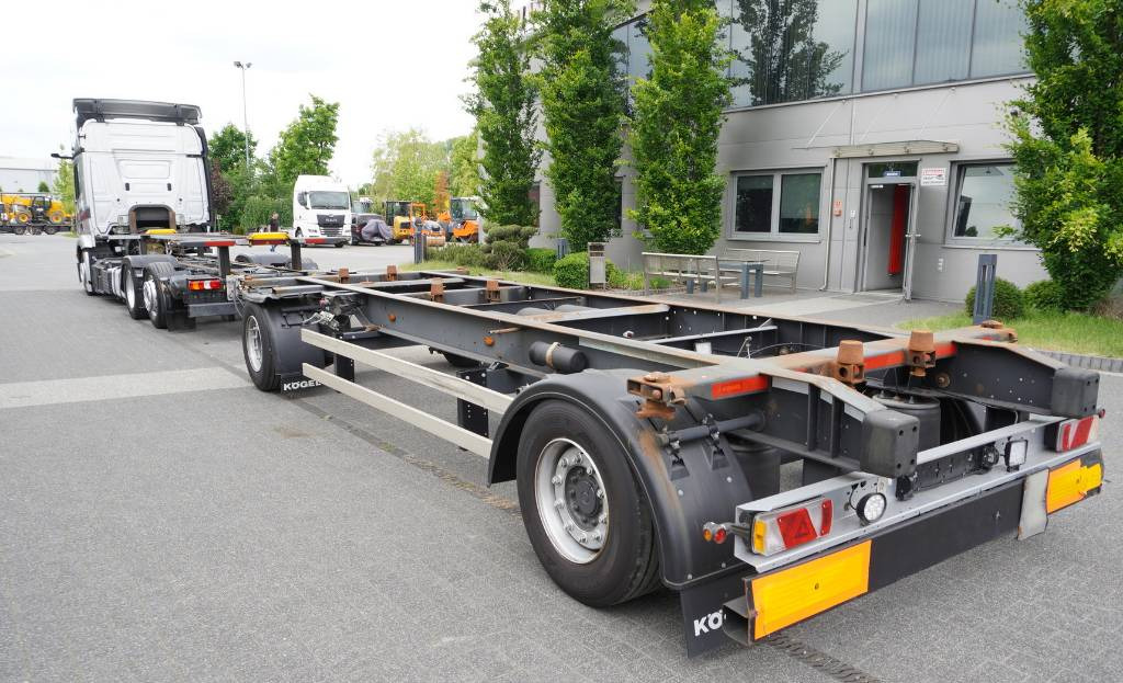 KOGEL BDF Low Deck Mega trailer - Kontejnerska prikolica/ Prikolica z zamenljivim tovoriščem: slika 3 KOGEL BDF Low Deck Mega trailer - Kontejnerska prikolica/ Prikolica z zamenljivim tovoriščem: slika 3