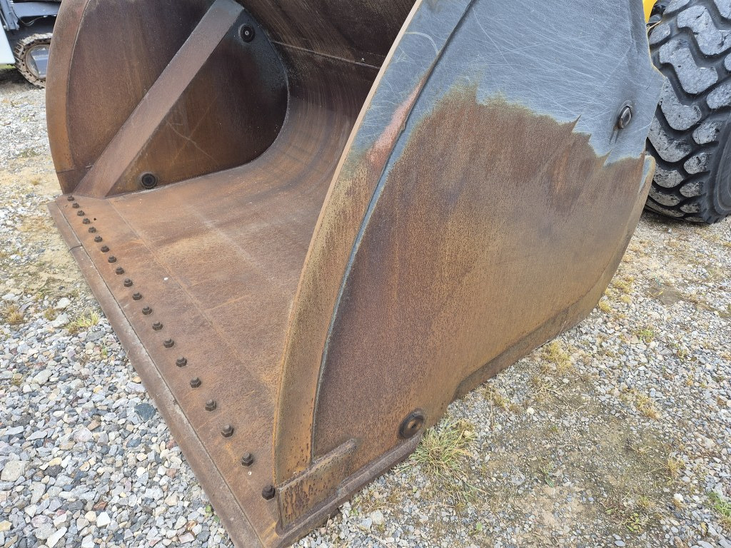 KOMATSU WA475-10E0 wheel loader / 2023 / 3300 MTH - Kolesni nakladalec: slika 5 KOMATSU WA475-10E0 wheel loader / 2023 / 3300 MTH - Kolesni nakladalec: slika 5