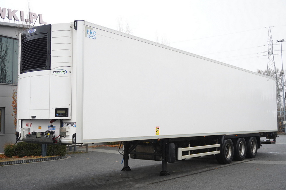 LAMBERET refrigerated semi-trailer / Carrier Vector 1550 unit - Polprikolica hladilnik: slika 2 LAMBERET refrigerated semi-trailer / Carrier Vector 1550 unit - Polprikolica hladilnik: slika 2