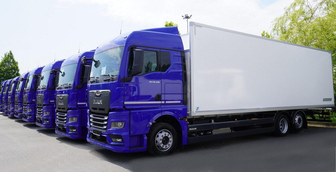 MAN New MAN TGX 26.400 / NEW IGLOOCAR refrigerator 23 pallets / 6×2 / 2024 / 10 units - Tovornjak hladilnik: slika 4 MAN New MAN TGX 26.400 / NEW IGLOOCAR refrigerator 23 pallets / 6×2 / 2024 / 10 units - Tovornjak hladilnik: slika 4