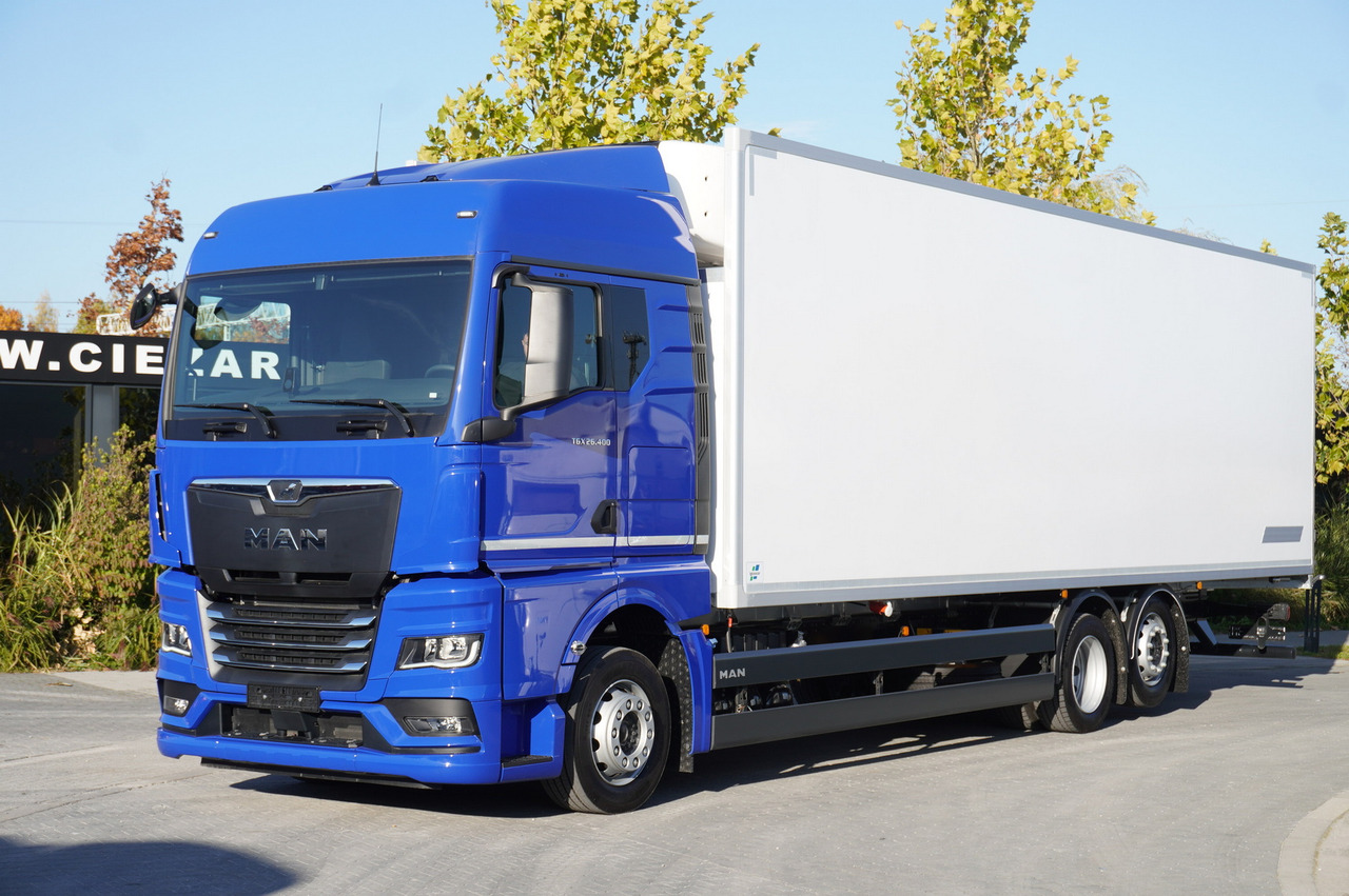MAN New Refrigerator MAN TGX 26.400 / IGLOOCAR 23 pallets / Carrier Supra 1150 - Izotermični tovornjak: slika 1 MAN New Refrigerator MAN TGX 26.400 / IGLOOCAR 23 pallets / Carrier Supra 1150 - Izotermični tovornjak: slika 1