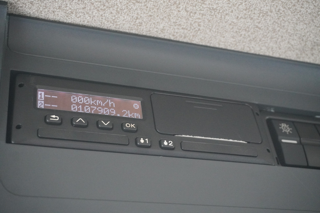MAN TGL 12.190 / CHEREAU Refrigerator 18 PAL multitemperature / Thermoking T-1200R / 100,000 km - Tovornjak hladilnik: slika 2 MAN TGL 12.190 / CHEREAU Refrigerator 18 PAL multitemperature / Thermoking T-1200R / 100,000 km - Tovornjak hladilnik: slika 2
