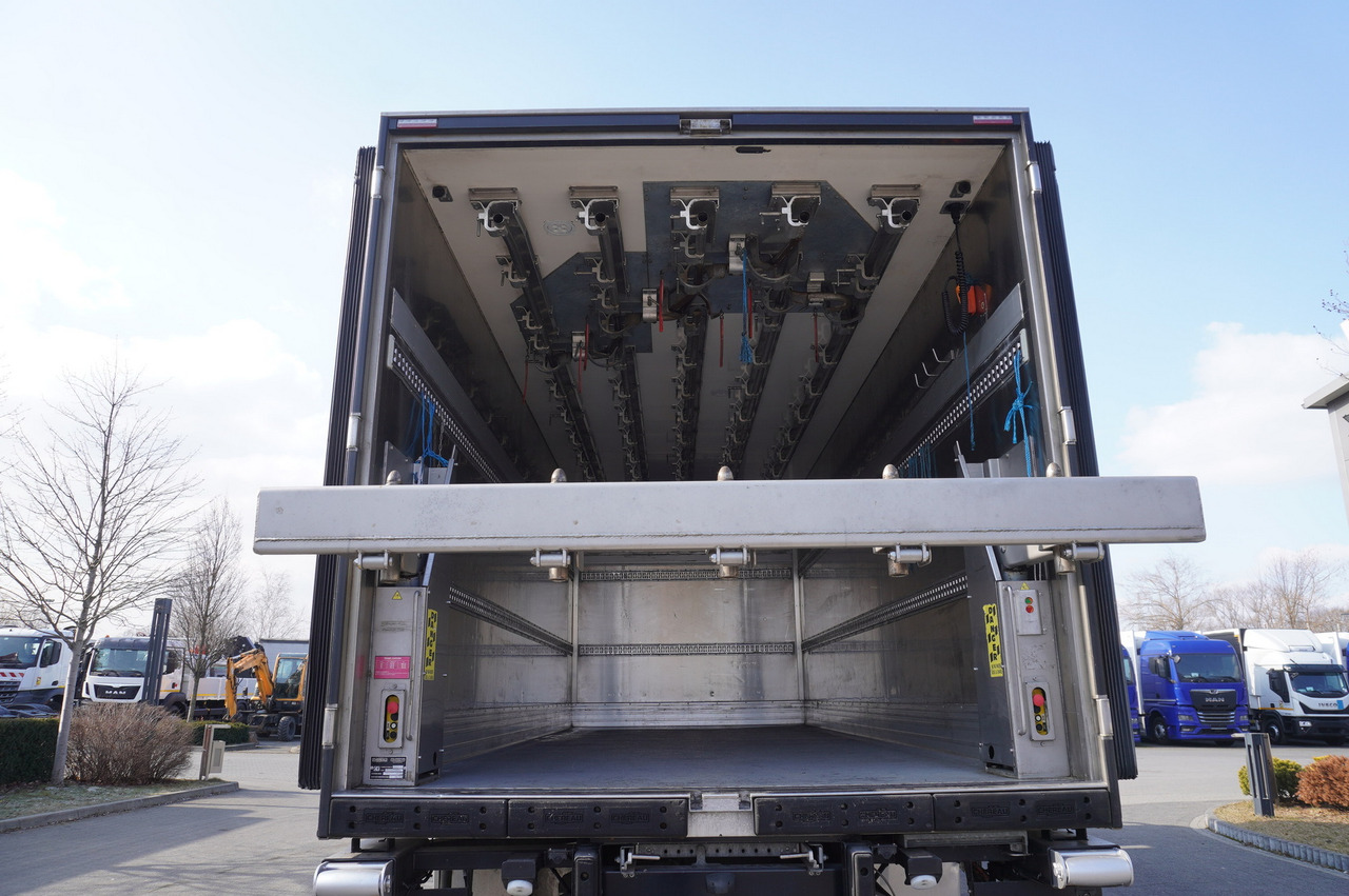 MAN TGM 18.320 / CHEREAU meat hook refrigerator / Carcass elevator - Tovornjak hladilnik: slika 3 MAN TGM 18.320 / CHEREAU meat hook refrigerator / Carcass elevator - Tovornjak hladilnik: slika 3