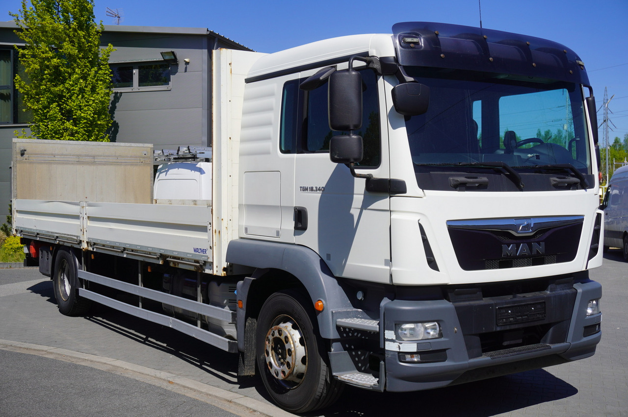 MAN TGM 18.340 / flatbed 18 EPAL / Sleeping cab - Tovornjak s kesonom: slika 1 MAN TGM 18.340 / flatbed 18 EPAL / Sleeping cab - Tovornjak s kesonom: slika 1