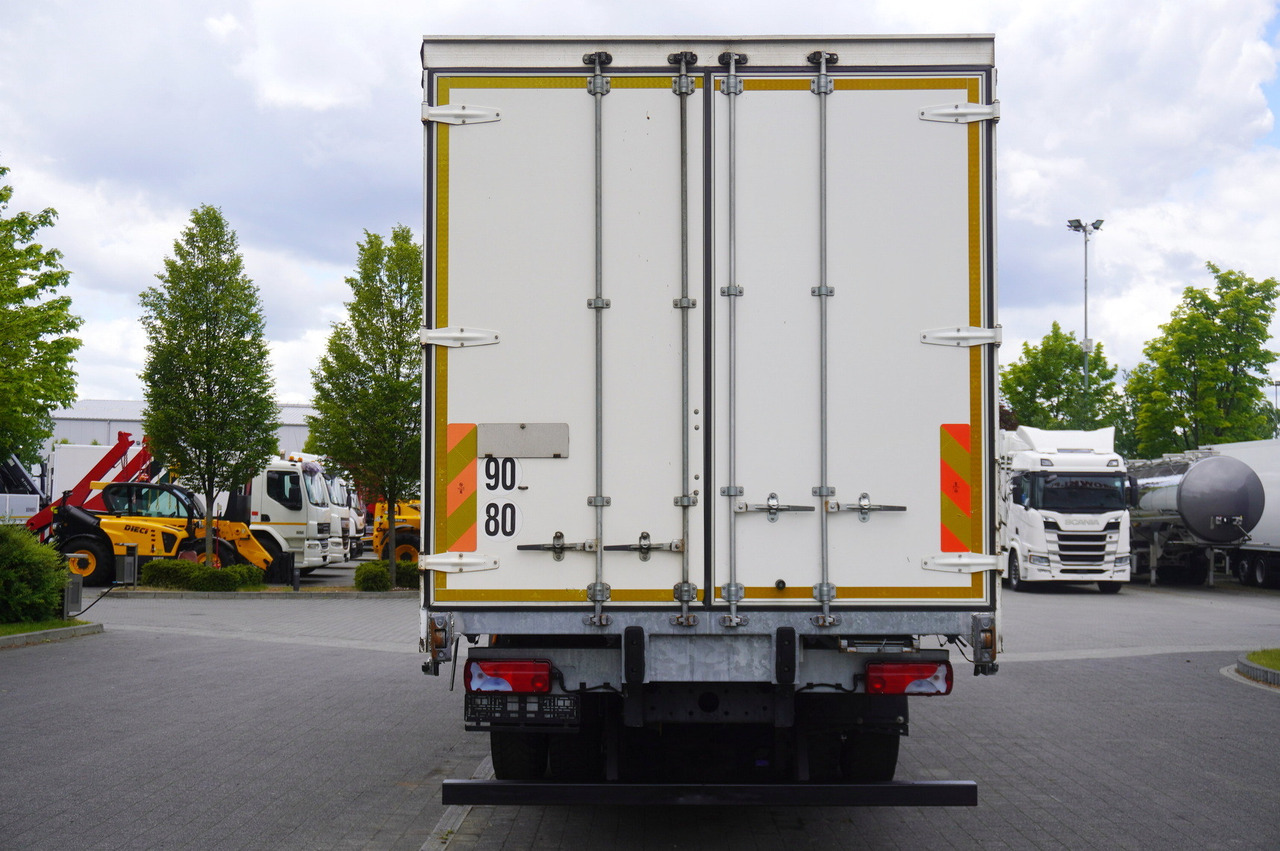 MAN TGS 18.440 / 19 EPAL curtainsider / Sleeper cab - Tovornjak s ponjavo: slika 3 MAN TGS 18.440 / 19 EPAL curtainsider / Sleeper cab - Tovornjak s ponjavo: slika 3