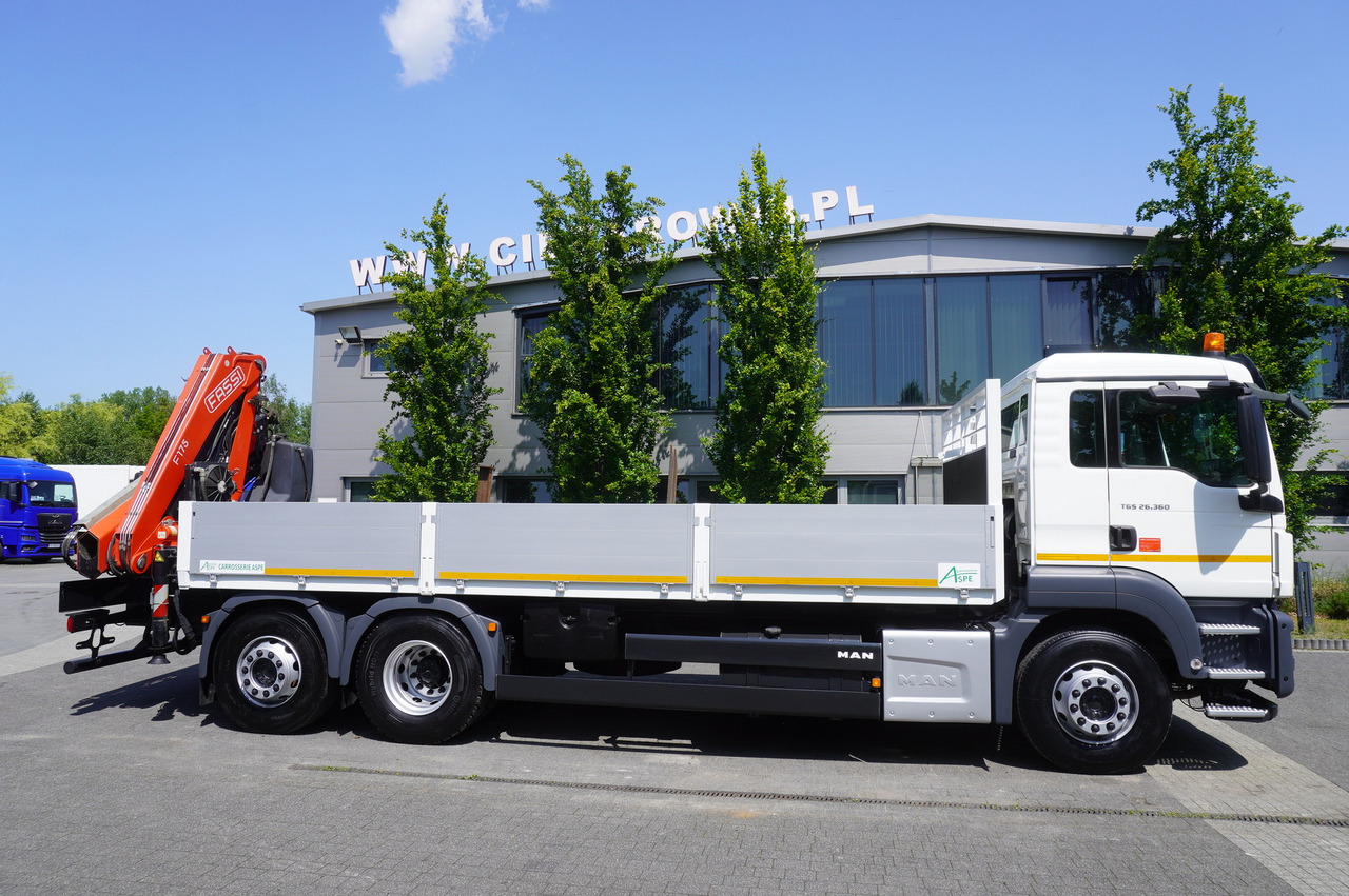 MAN TGS 26.360 Flatbed / Fassi F175 7.7 T / steered 3rd axle - Tovornjak s kesonom, Tovornjak z dvigalom: slika 3 MAN TGS 26.360 Flatbed / Fassi F175 7.7 T / steered 3rd axle - Tovornjak s kesonom, Tovornjak z dvigalom: slika 3
