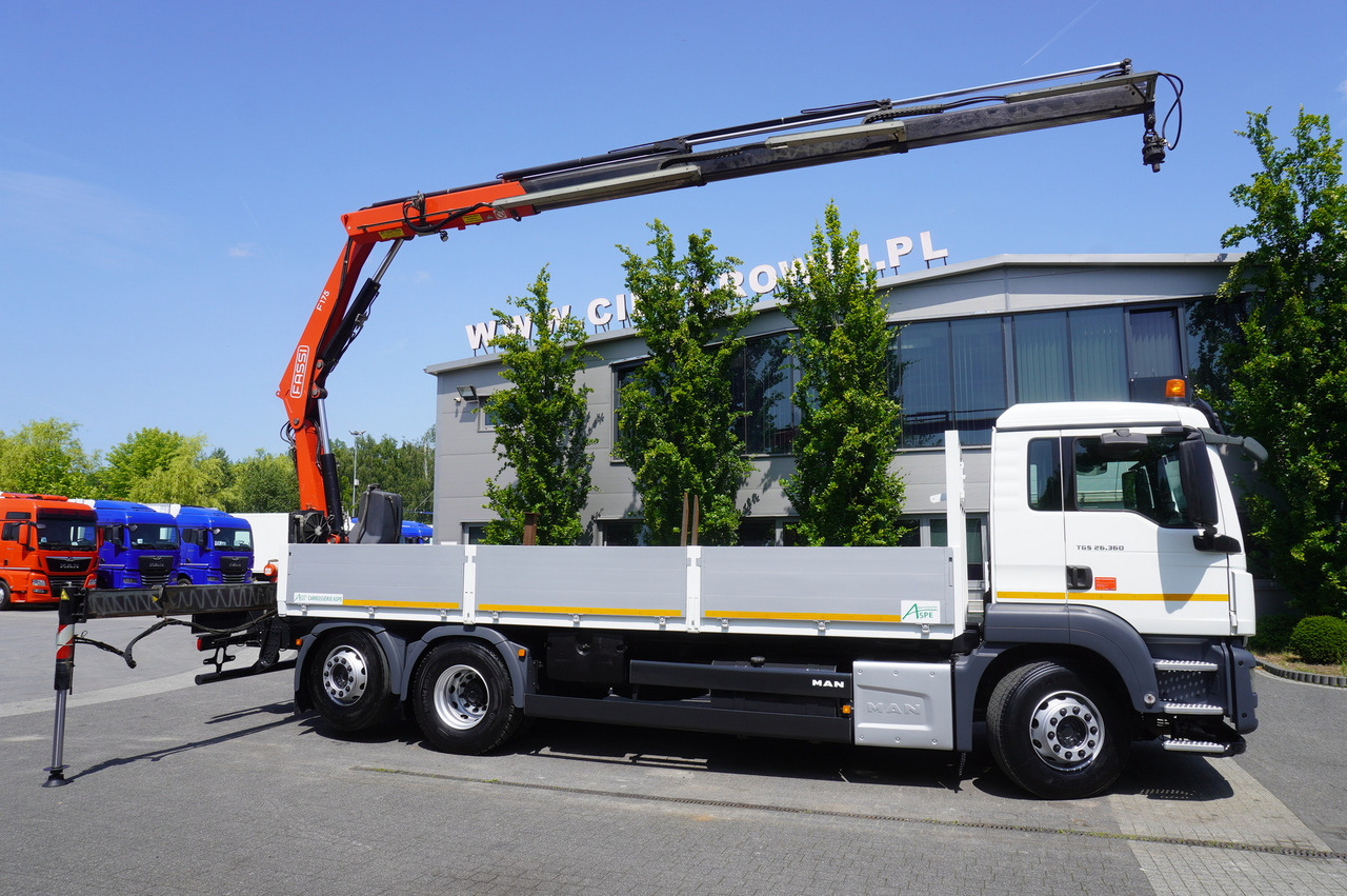 MAN TGS 26.360 Flatbed / Fassi F175 7.7 T / steered 3rd axle - Tovornjak s kesonom, Tovornjak z dvigalom: slika 4 MAN TGS 26.360 Flatbed / Fassi F175 7.7 T / steered 3rd axle - Tovornjak s kesonom, Tovornjak z dvigalom: slika 4