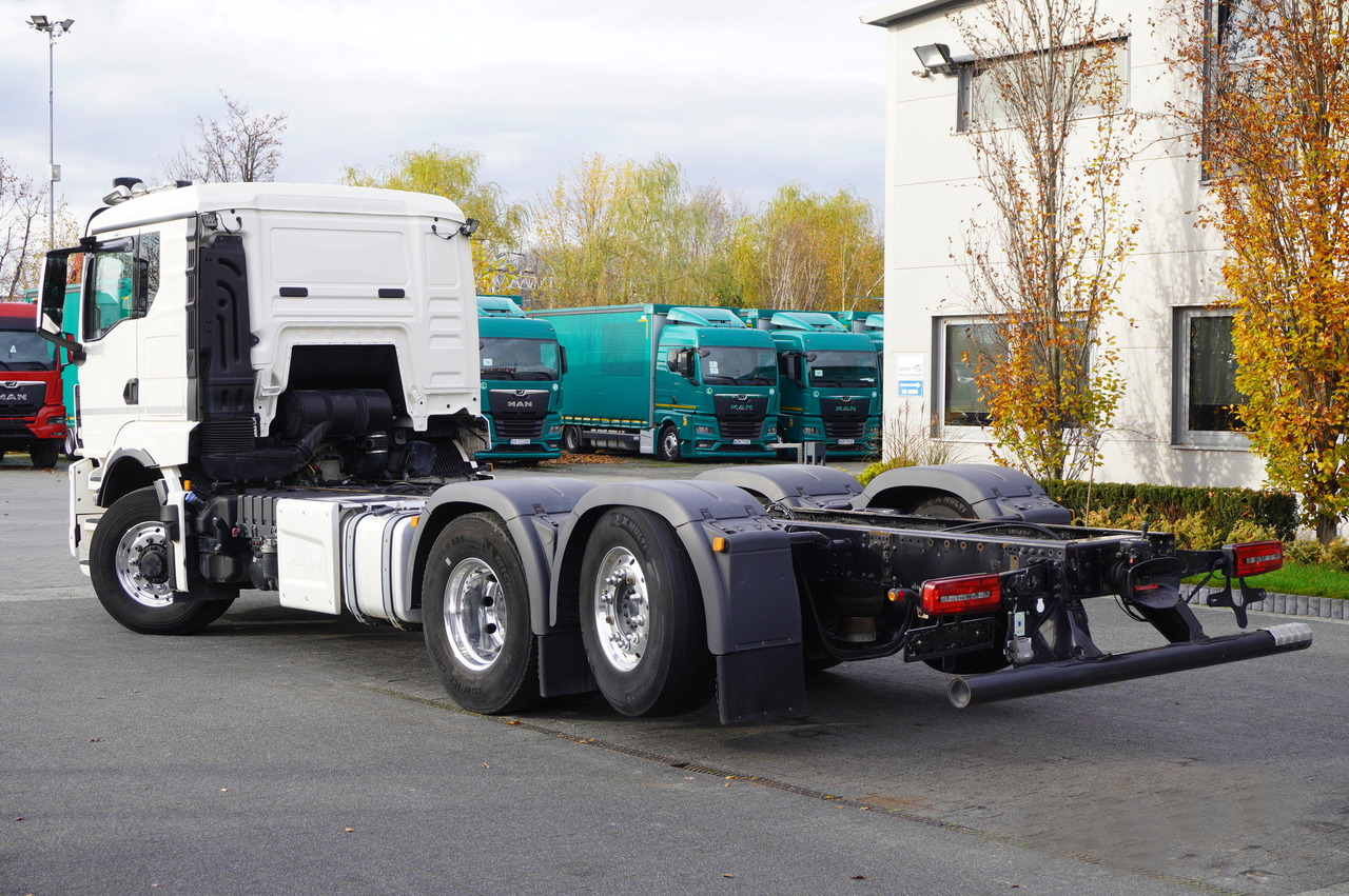 MAN TGS 26.510 6x4/4 Hydrodrive / Steering axle / Retarder / Sleeper cab - Tovornjak-šasija: slika 3 MAN TGS 26.510 6x4/4 Hydrodrive / Steering axle / Retarder / Sleeper cab - Tovornjak-šasija: slika 3