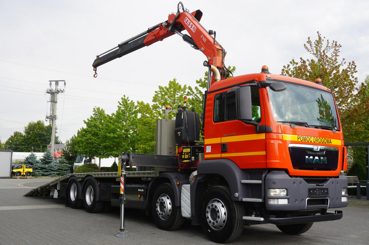 MAN TGS 35.360 E5 8x2 / FASSI F165 / 5.4 T cap. / 8.25 m reach - Tovornjak avtotransporter, Tovornjak z dvigalom: slika 2 MAN TGS 35.360 E5 8x2 / FASSI F165 / 5.4 T cap. / 8.25 m reach - Tovornjak avtotransporter, Tovornjak z dvigalom: slika 2