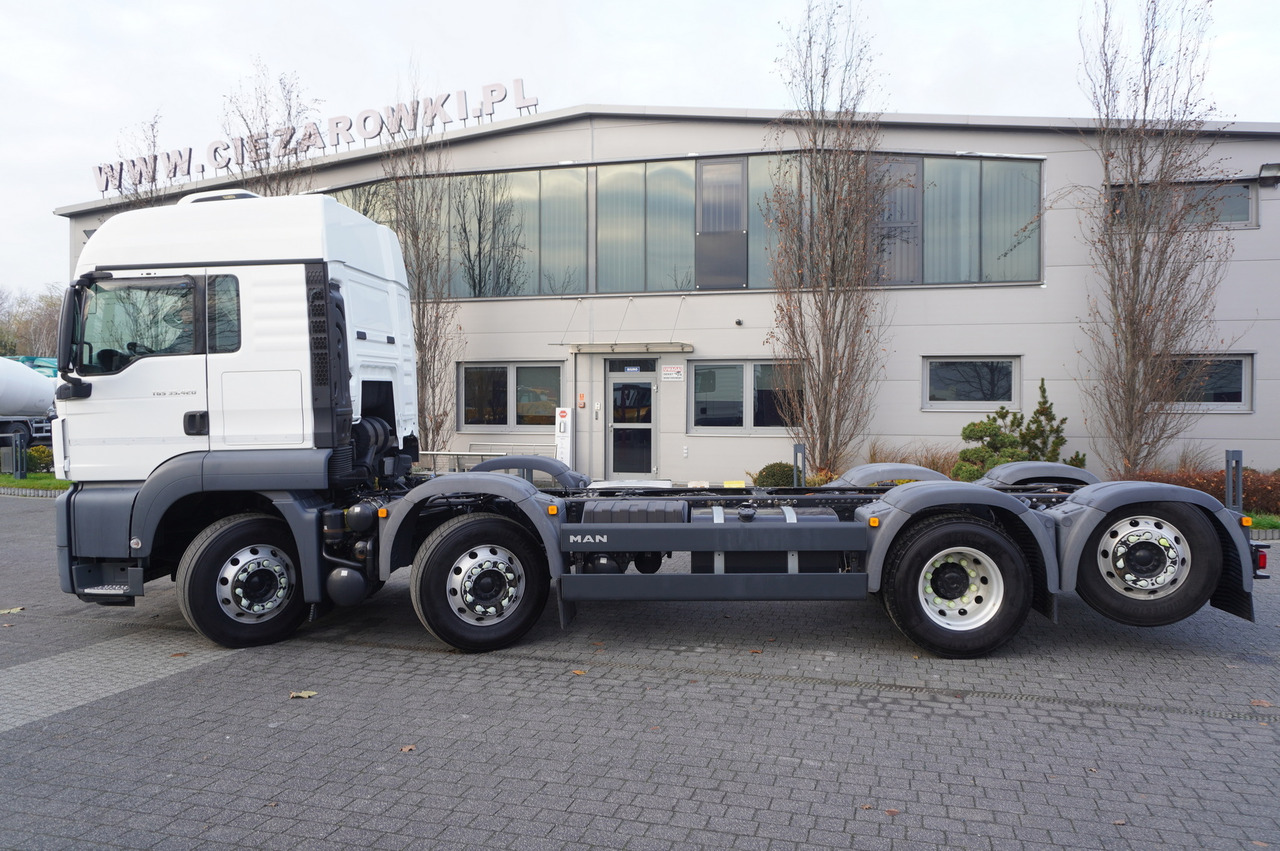 MAN TGS 35.420 8×2 / Chassis 6.4 m / 3 steered axles - Tovornjak z dvigalom: slika 4 MAN TGS 35.420 8×2 / Chassis 6.4 m / 3 steered axles - Tovornjak z dvigalom: slika 4