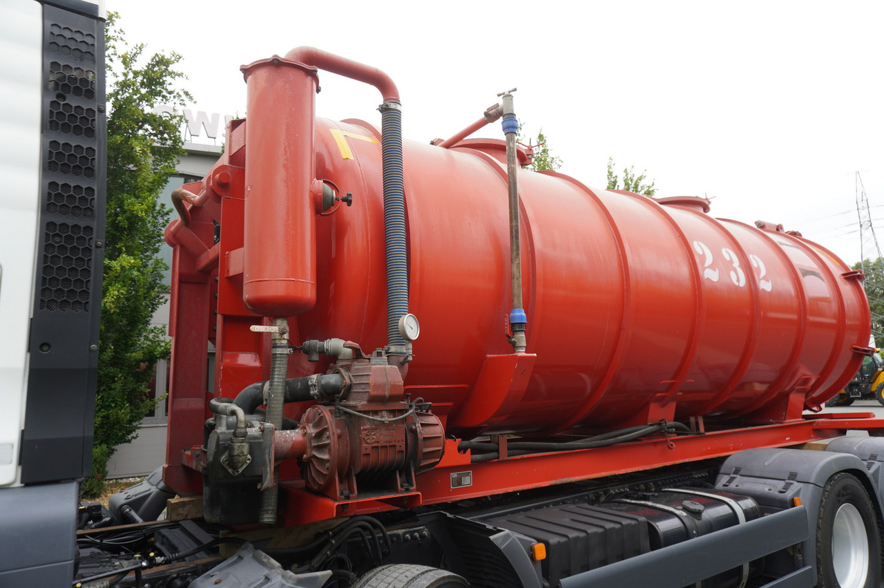 Tovornjak cisterna MAN TGS 35.420 8×2 / NEW septic barrel 13000 L / 3 steered axles: slika 8