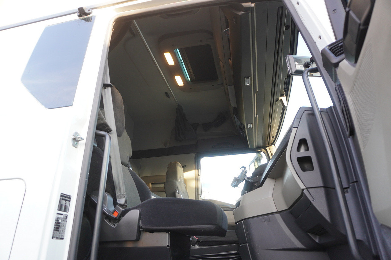 Tovornjak zabojnik MAN TGX 18.430 4x2 E6 / KEREX Doppelstock Box 19 EPAL / Sleeper cab / 2021: slika 21