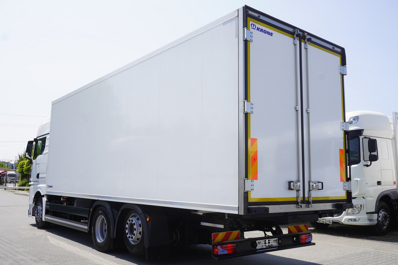 MAN TGX 26.470 / 2022 / Krone Refrigerator 40 EPAL Multitemp Dopplestock / Carrier Supra 950 MT - Tovornjak hladilnik: slika 4 MAN TGX 26.470 / 2022 / Krone Refrigerator 40 EPAL Multitemp Dopplestock / Carrier Supra 950 MT - Tovornjak hladilnik: slika 4