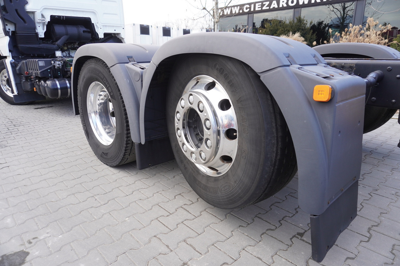 MAN TGX 26,500 / 500 HP / steering 3rd axle / 20 t cap. / Chassis 6.5 m - Tovornjak-šasija: slika 2 MAN TGX 26,500 / 500 HP / steering 3rd axle / 20 t cap. / Chassis 6.5 m - Tovornjak-šasija: slika 2