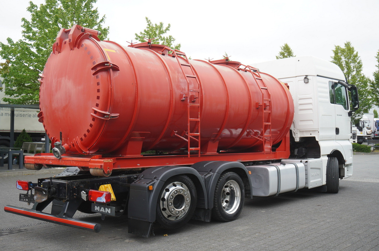 MAN TGX 26.500 / NEW Stal Septic barrel 13000 l / steering 3rd axle - Cisterna za gnojevko: slika 4 MAN TGX 26.500 / NEW Stal Septic barrel 13000 l / steering 3rd axle - Cisterna za gnojevko: slika 4