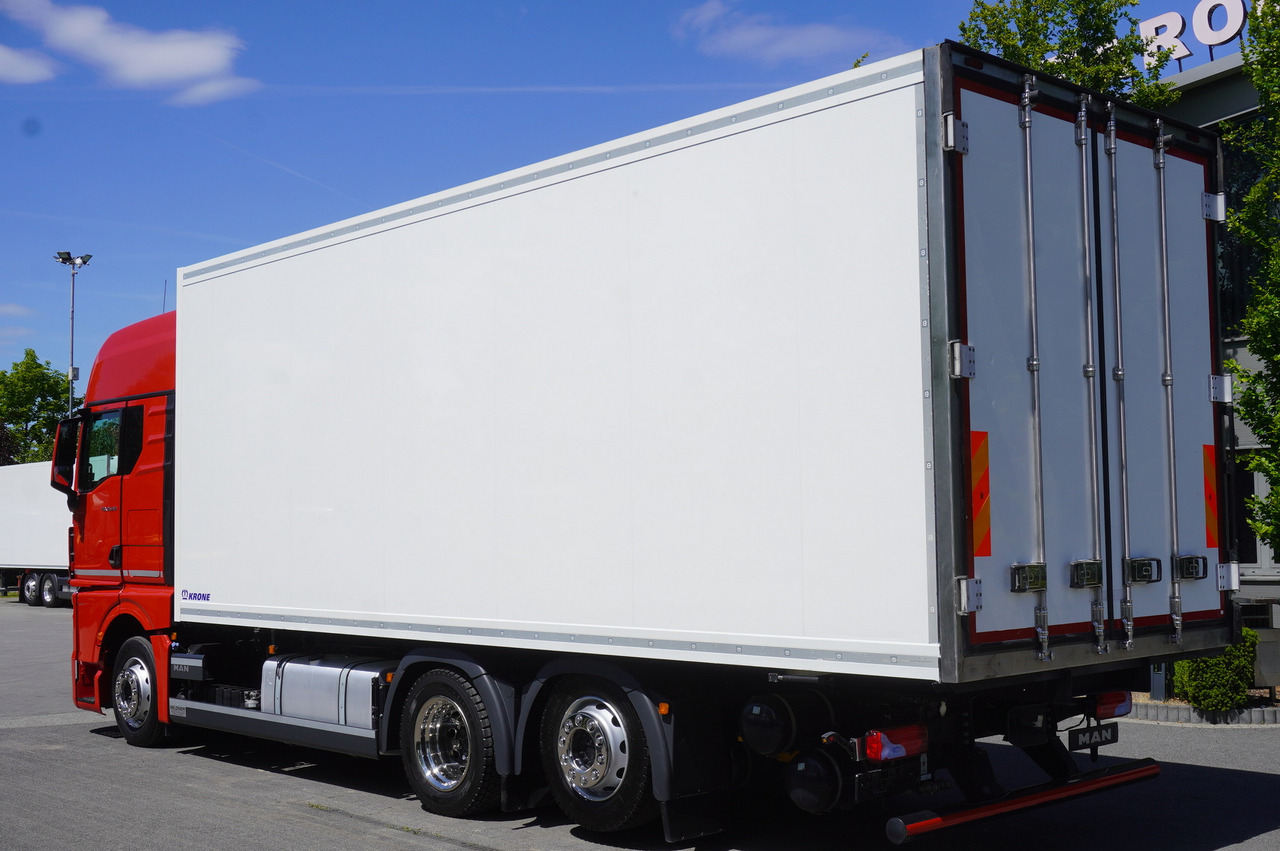 MAN TGX 26.510 / 2022 / NEW Krone bitemperature refrigerated truck / Carrier Supra 850 MT / 4 units - Tovornjak hladilnik: slika 2 MAN TGX 26.510 / 2022 / NEW Krone bitemperature refrigerated truck / Carrier Supra 850 MT / 4 units - Tovornjak hladilnik: slika 2