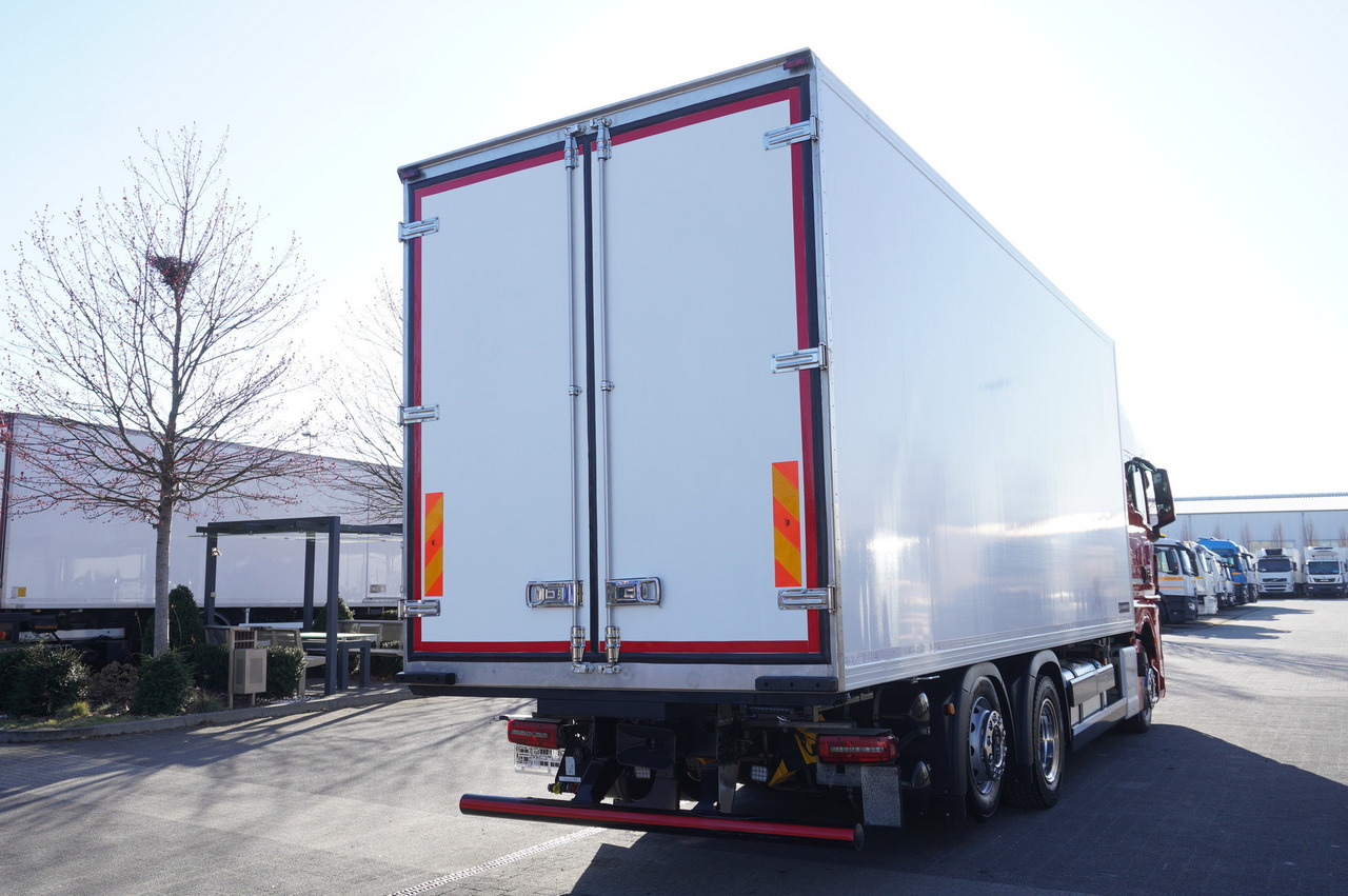 MAN TGX 26.510 / 2022 / New Lamberet refrigerator bitemperature/ Carrier Supra 1150 MT / 4 units - Tovornjak hladilnik: slika 4 MAN TGX 26.510 / 2022 / New Lamberet refrigerator bitemperature/ Carrier Supra 1150 MT / 4 units - Tovornjak hladilnik: slika 4