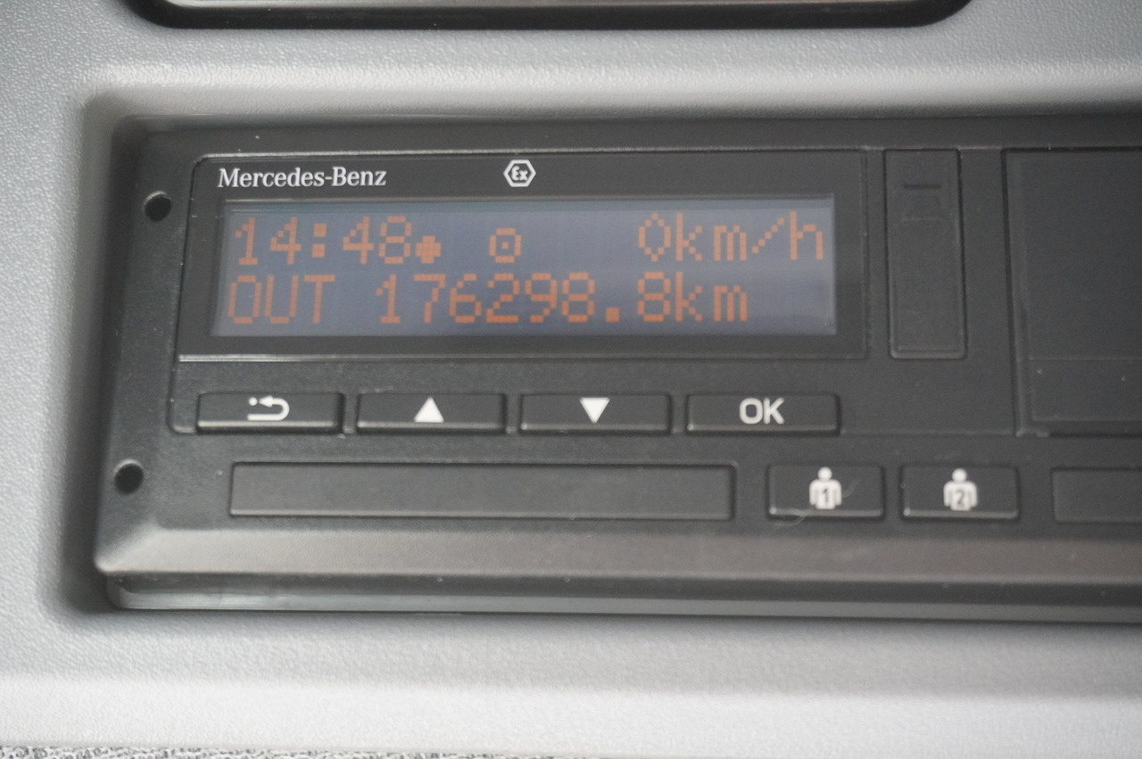 MERCEDES-BENZ 1223 / Full ADR / 440 cm chassis / Sleeper cab / 175 tho. km - Tovornjak-šasija: slika 2 MERCEDES-BENZ 1223 / Full ADR / 440 cm chassis / Sleeper cab / 175 tho. km - Tovornjak-šasija: slika 2
