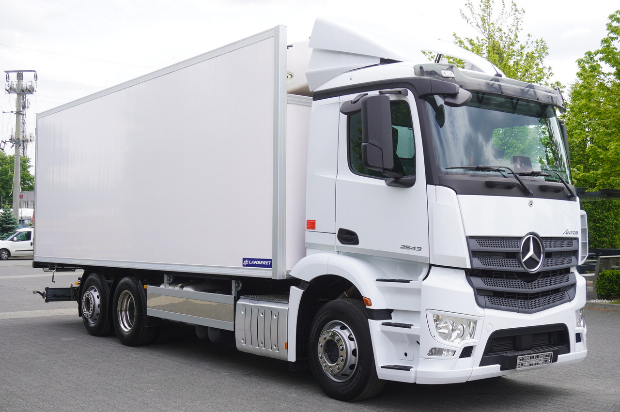 MERCEDES-BENZ 2543 / NEW Lamberet refrigerator/ 160 tho. km / steered 3rd axle - Tovornjak hladilnik: slika 2 MERCEDES-BENZ 2543 / NEW Lamberet refrigerator/ 160 tho. km / steered 3rd axle - Tovornjak hladilnik: slika 2