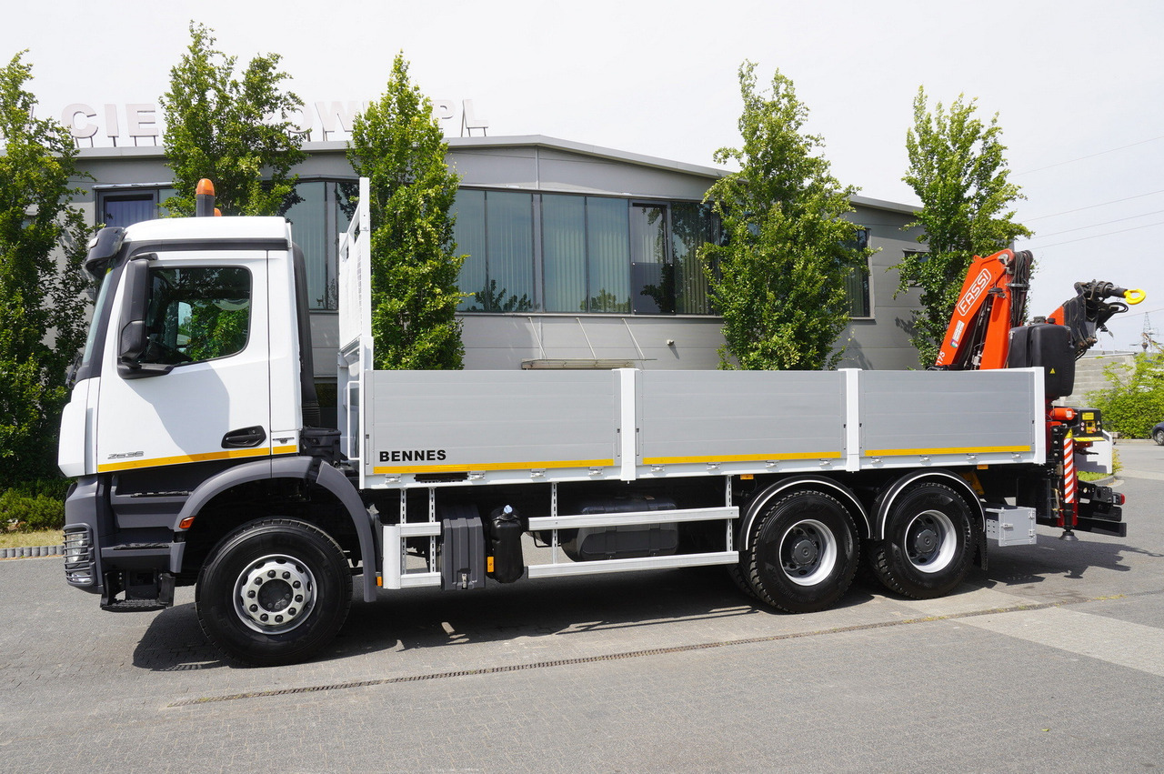 MERCEDES-BENZ AROCS 2636 Flatbed / HDS FASSI F175 7.7 T / 150,000 km - Avtodvigalo: slika 5 MERCEDES-BENZ AROCS 2636 Flatbed / HDS FASSI F175 7.7 T / 150,000 km - Avtodvigalo: slika 5