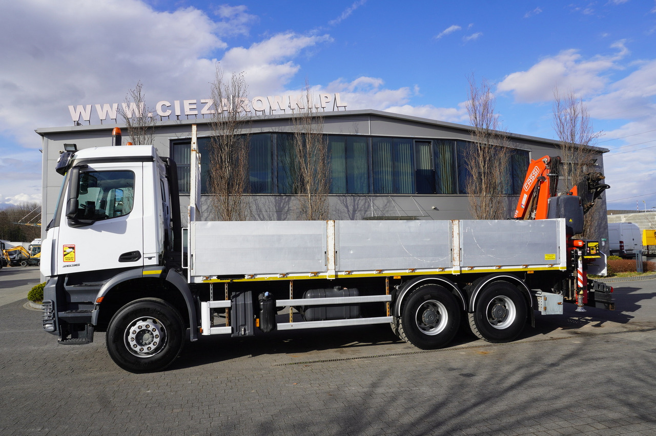 MERCEDES-BENZ AROCS 2636 Flatbed / HDS FASSI F175 7.7 T / 150,000 km - Avtodvigalo: slika 3 MERCEDES-BENZ AROCS 2636 Flatbed / HDS FASSI F175 7.7 T / 150,000 km - Avtodvigalo: slika 3