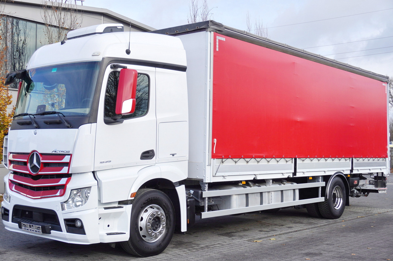 MERCEDES-BENZ Actros 1835 E6 4×2 / Curtainsider 21 pallets / tail lift 1.5t - Tovornjak s ponjavo: slika 1 MERCEDES-BENZ Actros 1835 E6 4×2 / Curtainsider 21 pallets / tail lift 1.5t - Tovornjak s ponjavo: slika 1