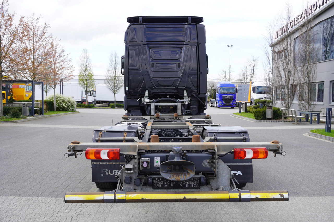 MERCEDES-BENZ Actros 1840 E6 4x2 / Lounge chair BDF - Tovornjak-šasija: slika 5 MERCEDES-BENZ Actros 1840 E6 4x2 / Lounge chair BDF - Tovornjak-šasija: slika 5