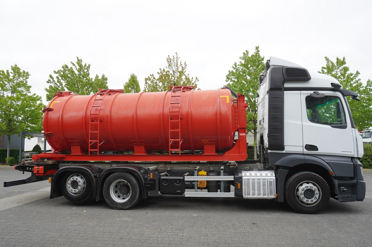 MERCEDES-BENZ Actros 2545 6 × 2 MP5 / NEW septic barrel 13000 L - Tovornjak cisterna: slika 5 MERCEDES-BENZ Actros 2545 6 × 2 MP5 / NEW septic barrel 13000 L - Tovornjak cisterna: slika 5
