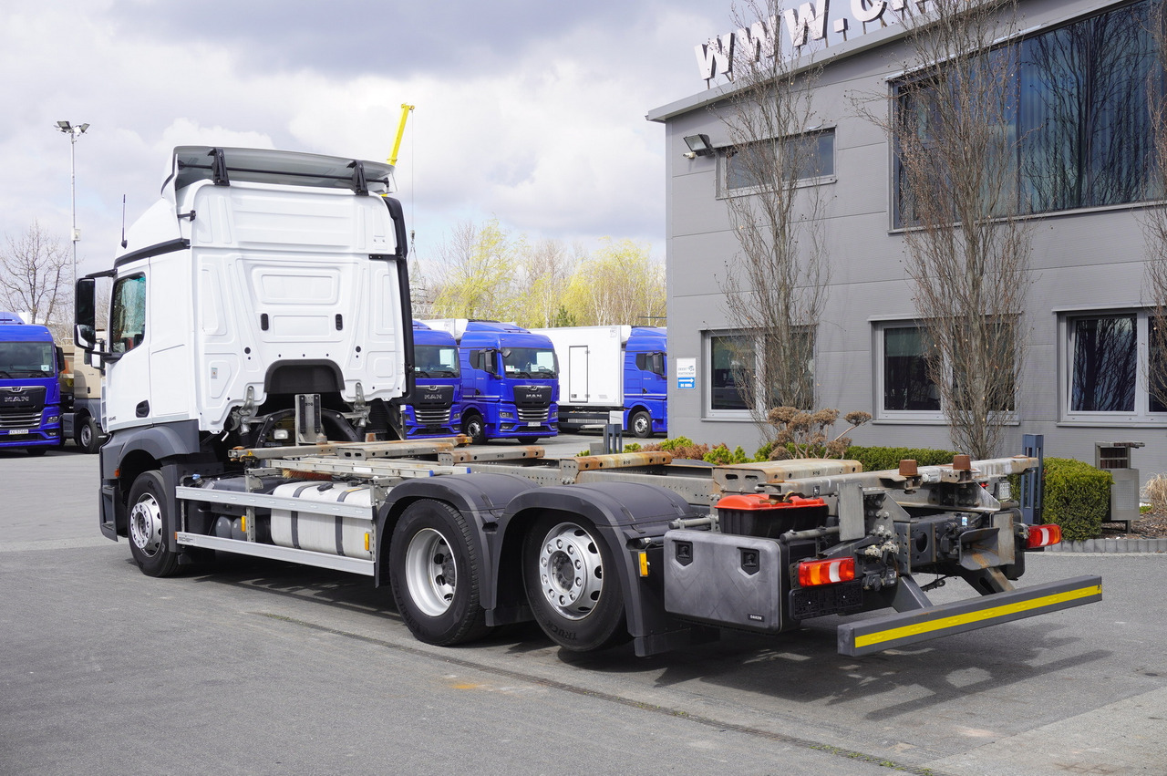 MERCEDES-BENZ Actros 2545 6x2 MP5 / Full ADR / BDF - Kontejnerski tovornjak/ Tovornjak z zamenljivim tovoriščem: slika 3 MERCEDES-BENZ Actros 2545 6x2 MP5 / Full ADR / BDF - Kontejnerski tovornjak/ Tovornjak z zamenljivim tovoriščem: slika 3