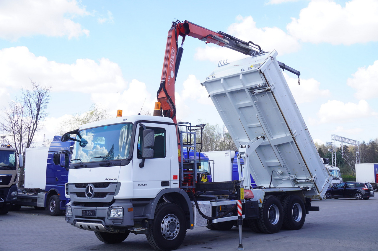 MERCEDES-BENZ Actros 2641 6×4 E5 / Crane / Dumper / 110000 km! - Tovornjak s kesonom, Tovornjak z dvigalom: slika 2 MERCEDES-BENZ Actros 2641 6×4 E5 / Crane / Dumper / 110000 km! - Tovornjak s kesonom, Tovornjak z dvigalom: slika 2