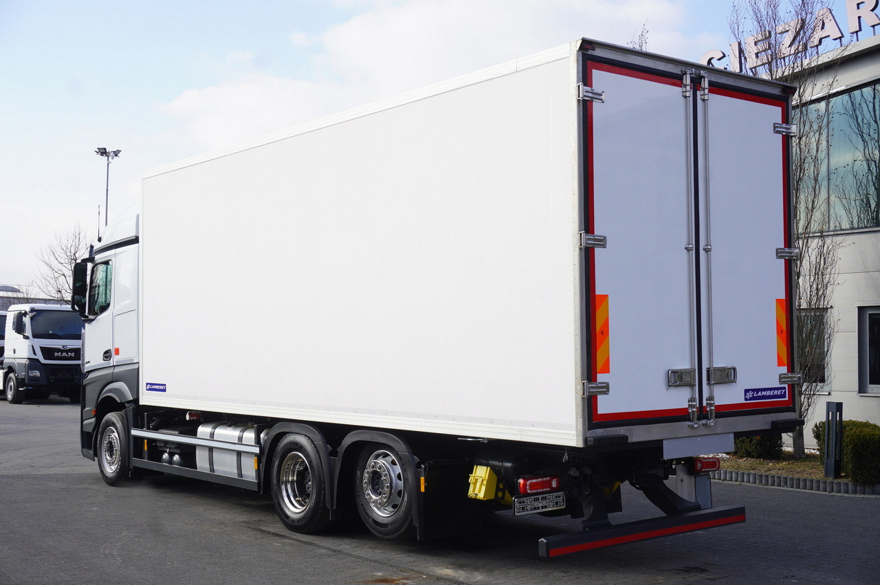 MERCEDES-BENZ Actros L 2545 / NEW Lamberet refrigerator / 2023 / 140 tho. km - Tovornjak hladilnik: slika 5 MERCEDES-BENZ Actros L 2545 / NEW Lamberet refrigerator / 2023 / 140 tho. km - Tovornjak hladilnik: slika 5