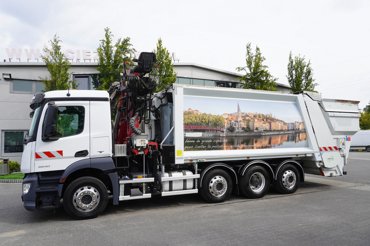 MERCEDES-BENZ Antos 3240 8x2 / Tajfun 5T crane / Farid Industries garbage truck/ 3 steered axles - Smetarski tovornjak: slika 5 MERCEDES-BENZ Antos 3240 8x2 / Tajfun 5T crane / Farid Industries garbage truck/ 3 steered axles - Smetarski tovornjak: slika 5
