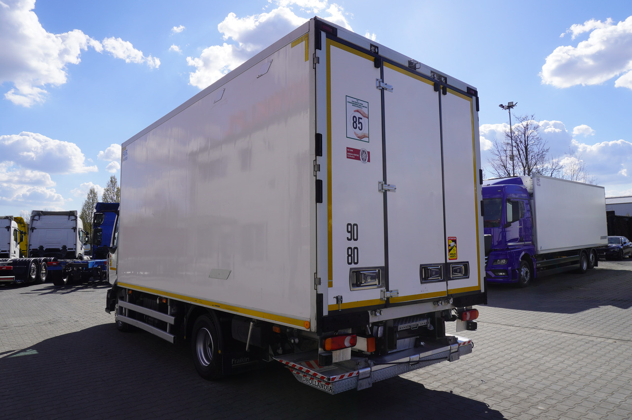 RENAULT D12 / Lamberet refrigerated truck / Dhollandia tail lift 1500 kg / 130 thousand km !! - Tovornjak hladilnik: slika 5 RENAULT D12 / Lamberet refrigerated truck / Dhollandia tail lift 1500 kg / 130 thousand km !! - Tovornjak hladilnik: slika 5