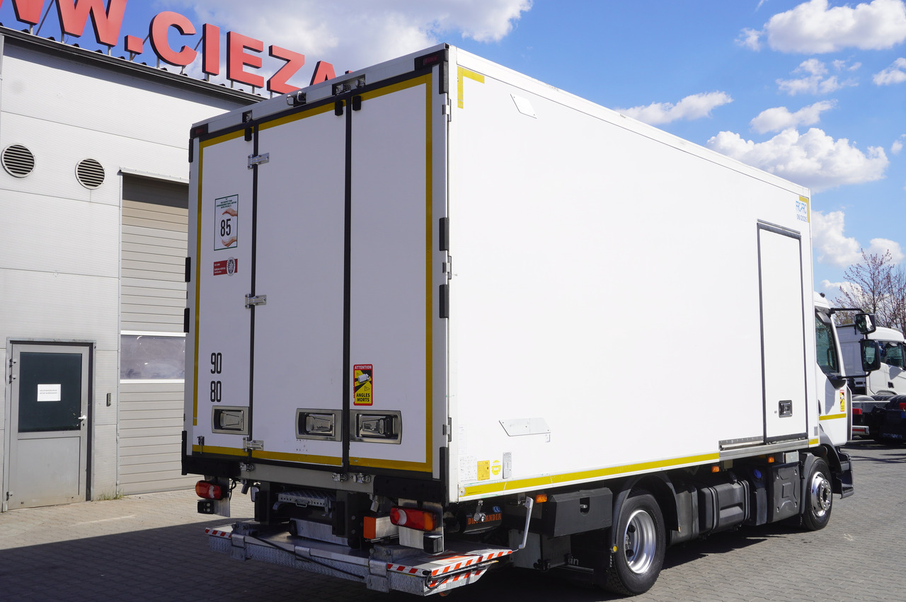 RENAULT D12 / Lamberet refrigerated truck / Dhollandia tail lift 1500 kg / 130 thousand km !! - Tovornjak hladilnik: slika 3 RENAULT D12 / Lamberet refrigerated truck / Dhollandia tail lift 1500 kg / 130 thousand km !! - Tovornjak hladilnik: slika 3