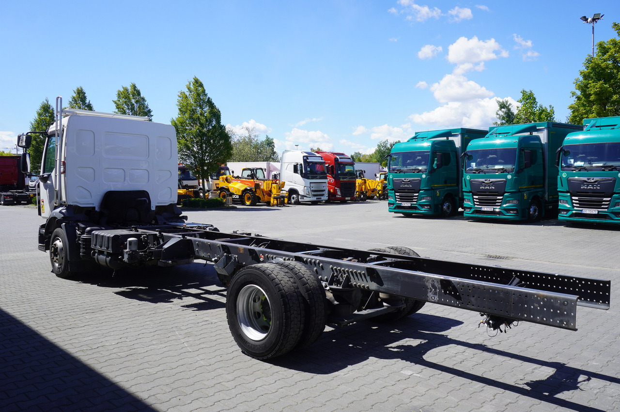RENAULT D16 / frame 7.3 m / Differential lock / 3 units - Tovornjak-šasija: slika 4 RENAULT D16 / frame 7.3 m / Differential lock / 3 units - Tovornjak-šasija: slika 4
