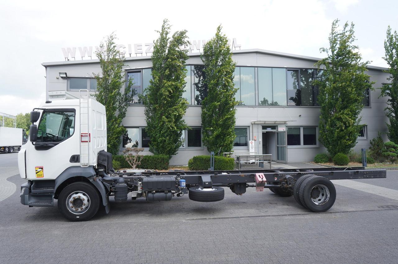 RENAULT D16 / frame 7.5 m / differential lock / 3 units - Tovornjak-šasija: slika 3 RENAULT D16 / frame 7.5 m / differential lock / 3 units - Tovornjak-šasija: slika 3