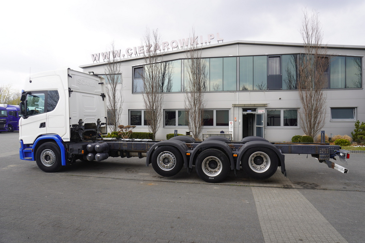 SCANIA G500 8x2 / 2nd axis steered / Chassis 8.35 m / 2021 - Tovornjak z dvigalom: slika 4 SCANIA G500 8x2 / 2nd axis steered / Chassis 8.35 m / 2021 - Tovornjak z dvigalom: slika 4