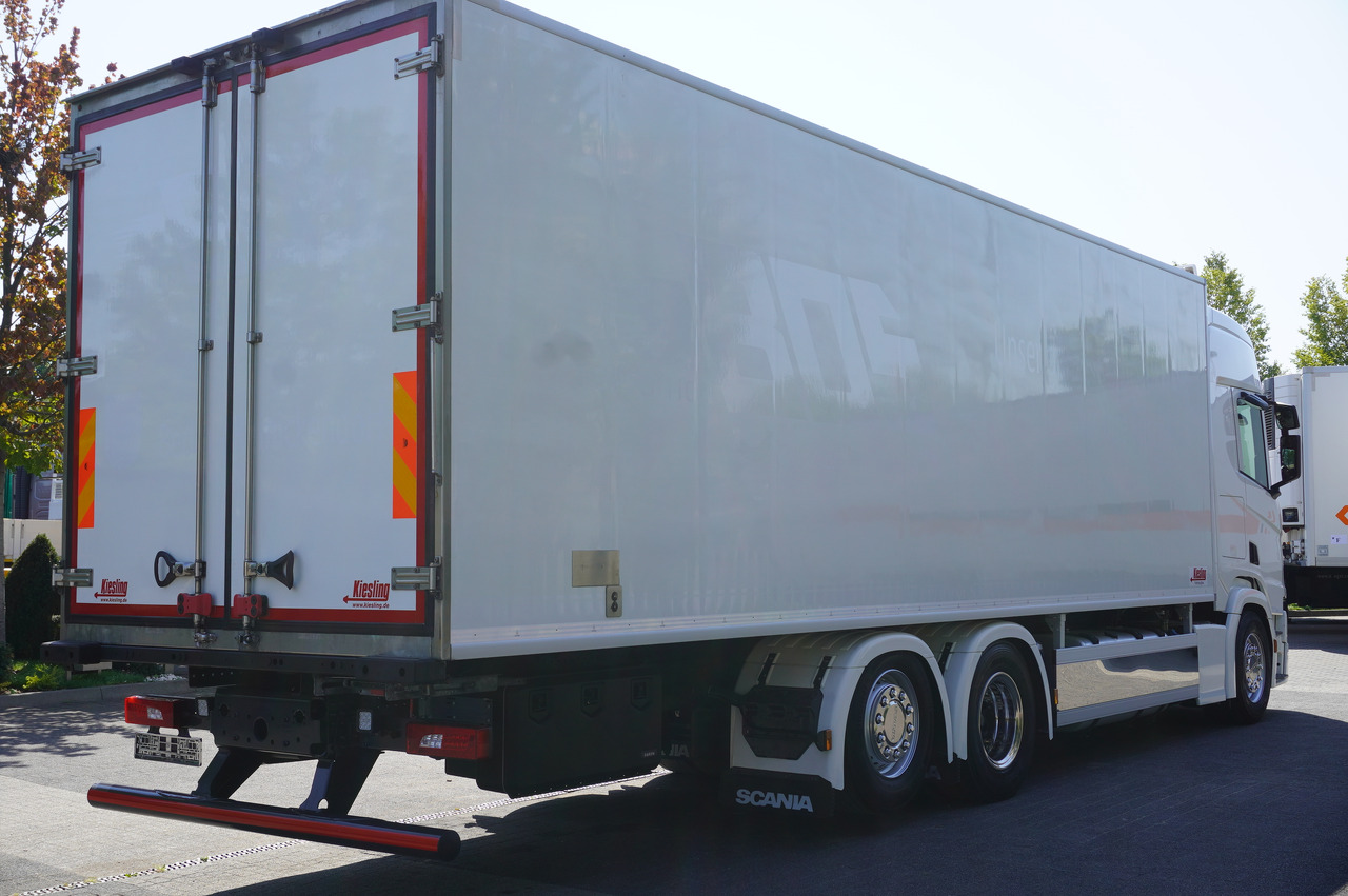 SCANIA R500 Hook-Up Refrigerated Truck KIESLING 20 EPAL / Carrier Supra 1250 Silent - Tovornjak hladilnik: slika 4 SCANIA R500 Hook-Up Refrigerated Truck KIESLING 20 EPAL / Carrier Supra 1250 Silent - Tovornjak hladilnik: slika 4
