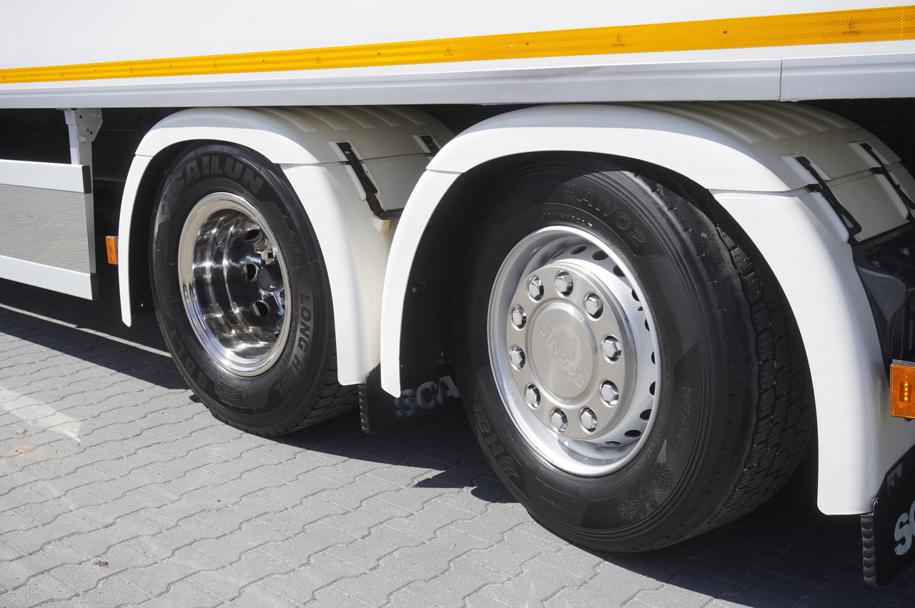 SCANIA R500 / Lecapitaine refrigerator 20 EPAL / Carrier Supra 950 / Steered 3rd axle lizing SCANIA R500 / Lecapitaine refrigerator 20 EPAL / Carrier Supra 950 / Steered 3rd axle: slika 12