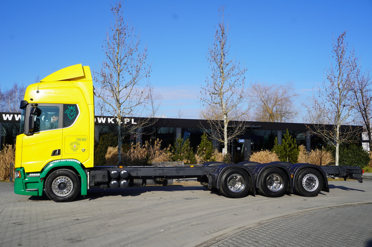 SCANIA R650 V8 8x4/4 E6 / 2020 / Frame 9.7 m! - Tovornjak z dvigalom: slika 2 SCANIA R650 V8 8x4/4 E6 / 2020 / Frame 9.7 m! - Tovornjak z dvigalom: slika 2