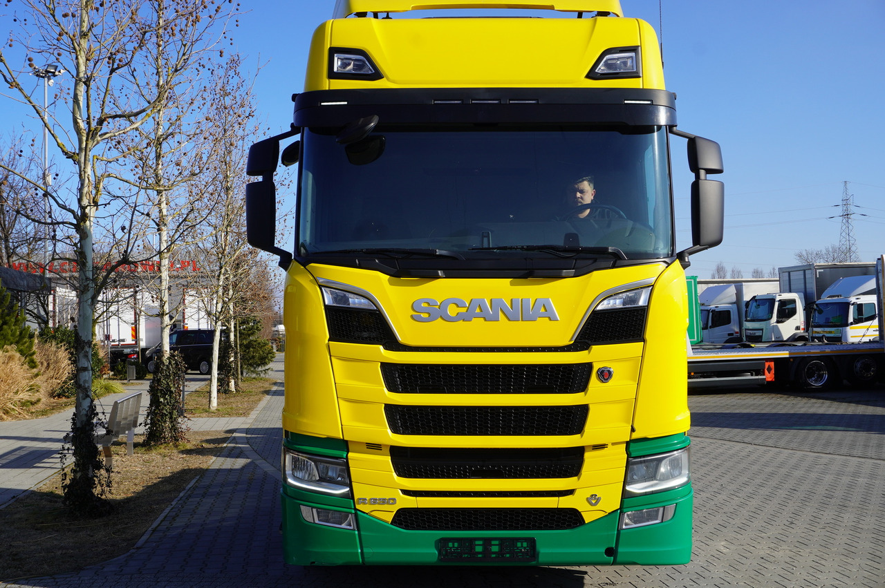 SCANIA R650 V8 8x4/4 E6 / 2020 / Frame 9.7 m - Tovornjak-šasija: slika 3 SCANIA R650 V8 8x4/4 E6 / 2020 / Frame 9.7 m - Tovornjak-šasija: slika 3