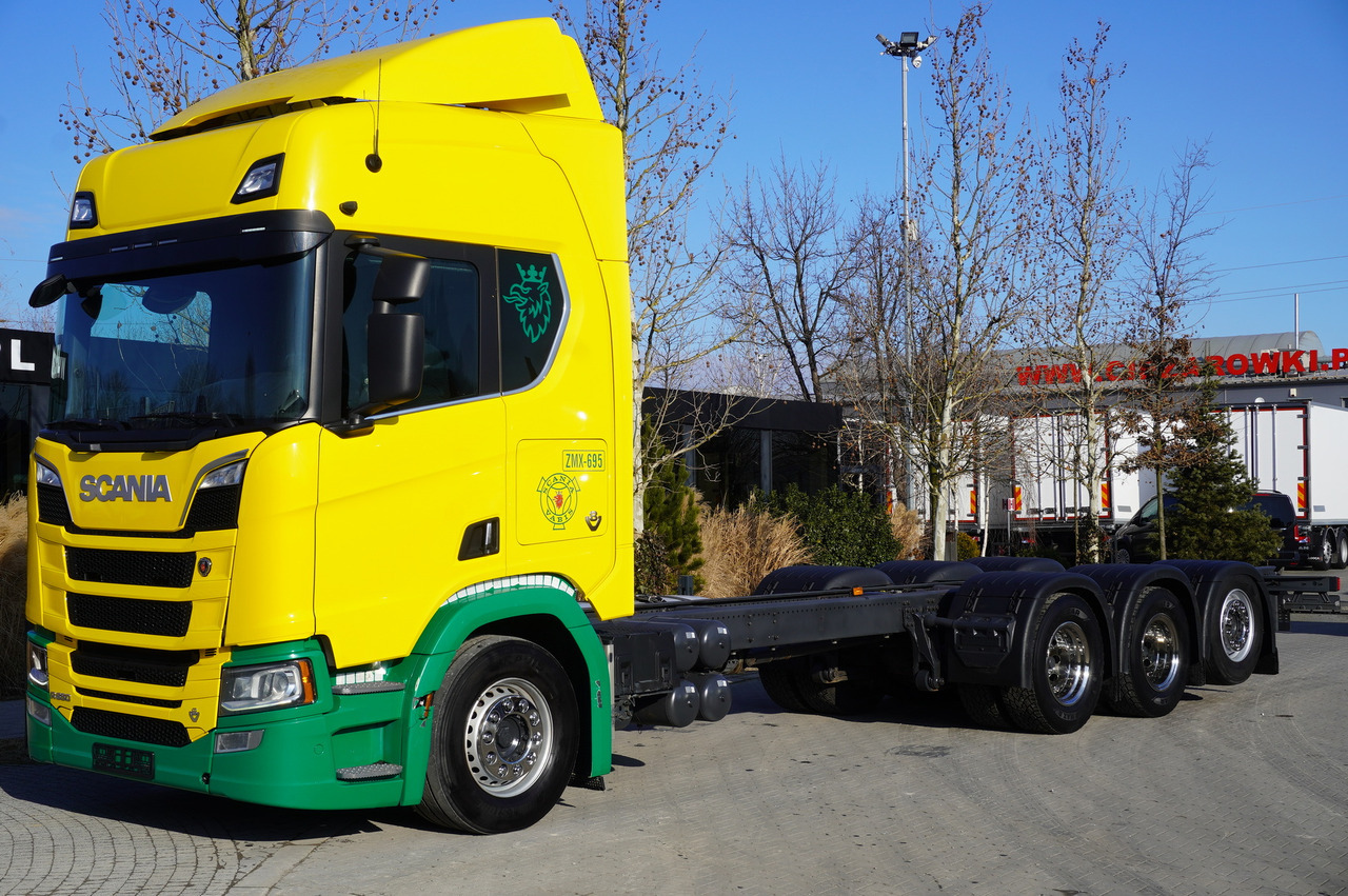 SCANIA R650 V8 8x4/4 E6 / 2020 / Frame 9.7 m! - Tovornjak z dvigalom: slika 1 SCANIA R650 V8 8x4/4 E6 / 2020 / Frame 9.7 m! - Tovornjak z dvigalom: slika 1