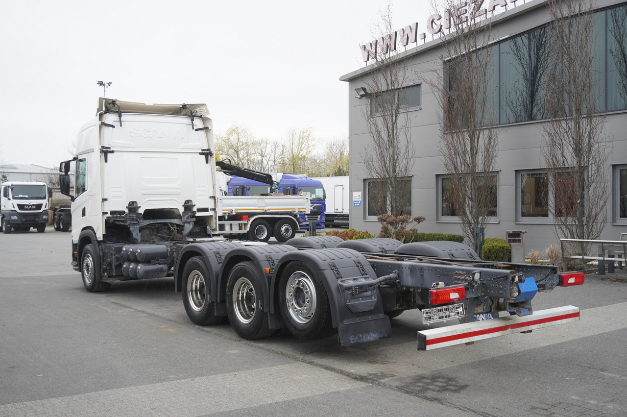 Scania G540 8x4 / Chassis 8.7 m / Steered axle / 2021 - Tovornjak-šasija: slika 4 Scania G540 8x4 / Chassis 8.7 m / Steered axle / 2021 - Tovornjak-šasija: slika 4