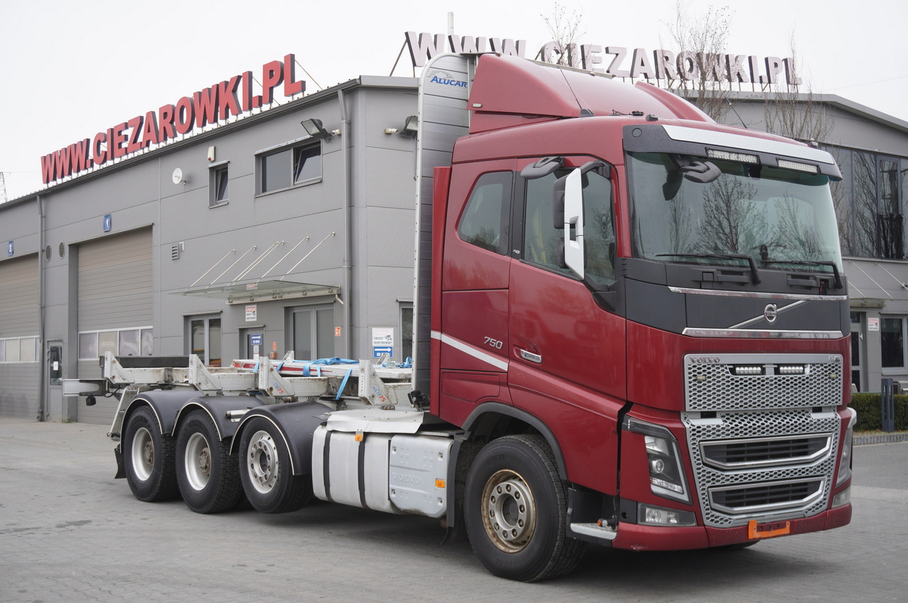 VOLVO FH16 750 / Frame 8 m / 750 HP! / 2021 / stanchion superstructure - Tovornjak za prevoz lesa: slika 2 VOLVO FH16 750 / Frame 8 m / 750 HP! / 2021 / stanchion superstructure - Tovornjak za prevoz lesa: slika 2