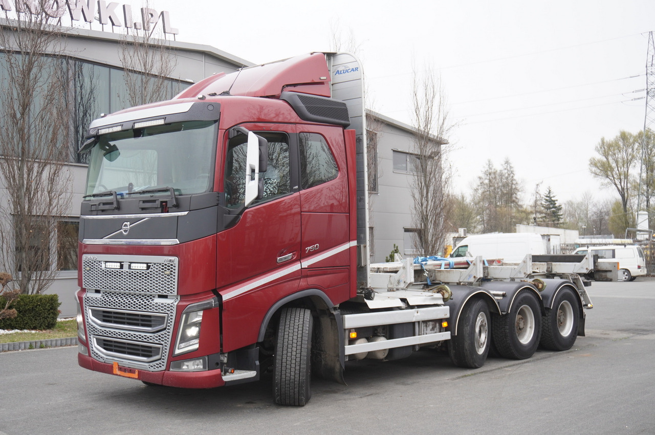VOLVO FH16 750 / Frame 8 m / 750 HP! / 2021 / stanchion superstructure - Tovornjak-šasija: slika 1 VOLVO FH16 750 / Frame 8 m / 750 HP! / 2021 / stanchion superstructure - Tovornjak-šasija: slika 1