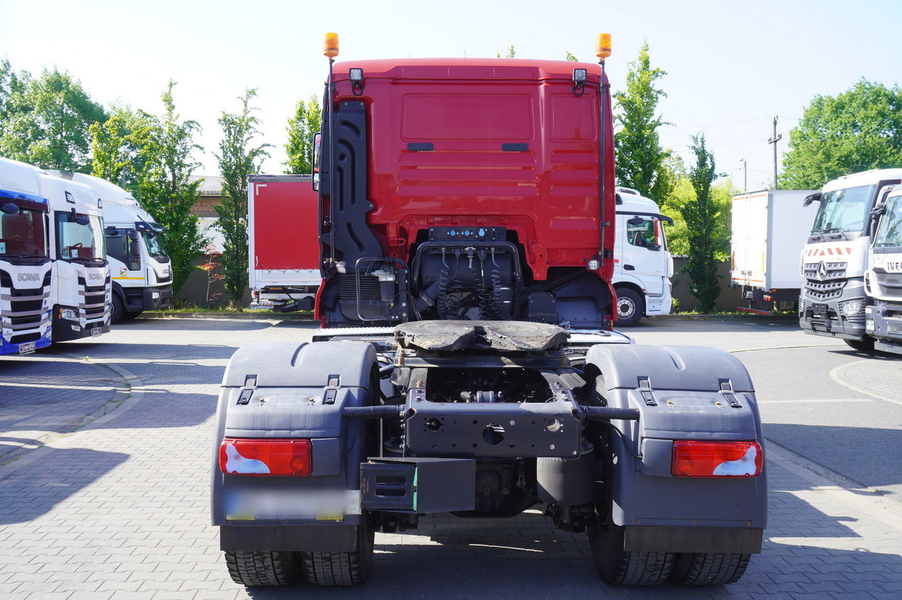 MAN TGX 18.510 4x4 tractor unit / 510 HP / Sleeper cab - Vlačilec: slika 3 MAN TGX 18.510 4x4 tractor unit / 510 HP / Sleeper cab - Vlačilec: slika 3
