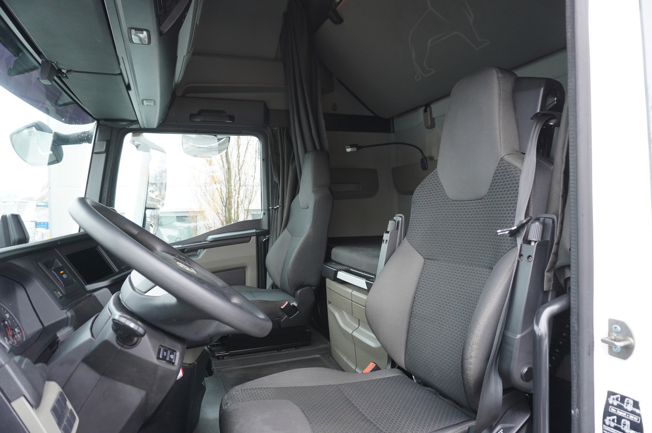Vlačilec MAN TGX 18.510 E6 4×2 tractor unit / Retarder / Sleeper cab / 2023 / 4 units: slika 18