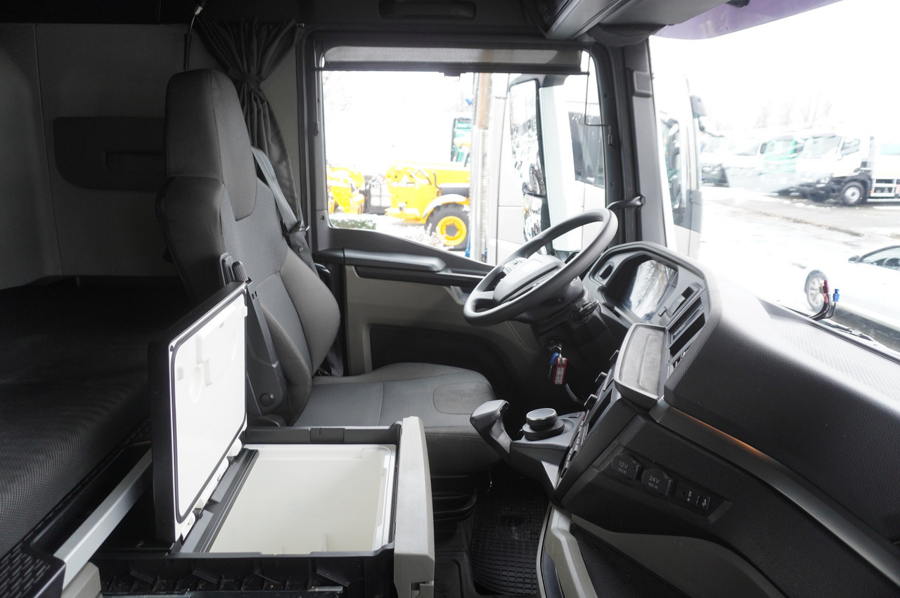Vlačilec MAN TGX 18.510 E6 4×2 tractor unit / Retarder / Sleeper cab / 2023 / 4 units: slika 23